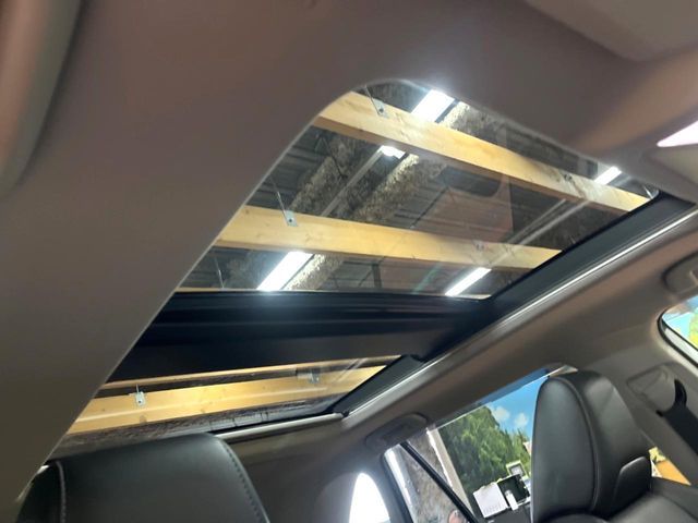 TOYOTA RAV4 HYBRID 4WD 2023 Image 31