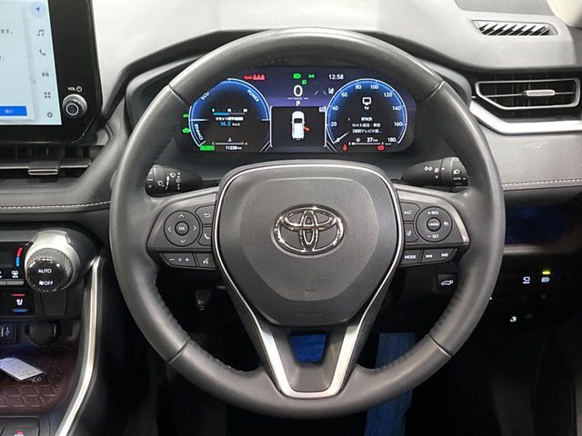 TOYOTA RAV4 HYBRID 4WD 2023 Image 31