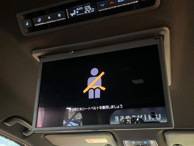 TOYOTA VOXY 2022 Image 31