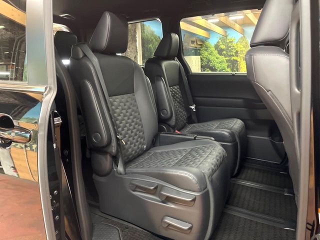 TOYOTA VOXY 2022 Image 31