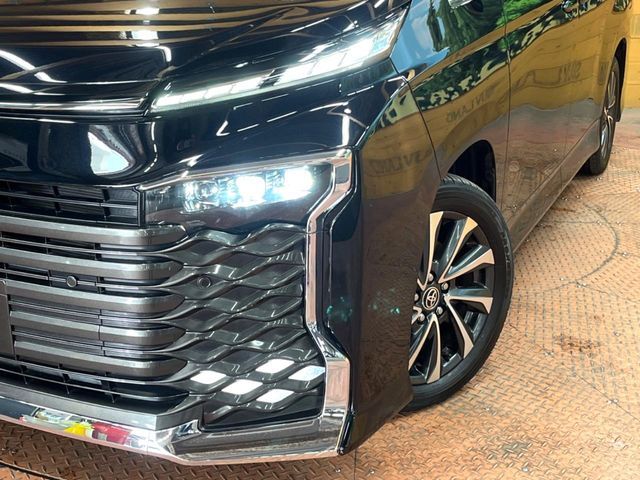 TOYOTA VOXY 2022 Image 31