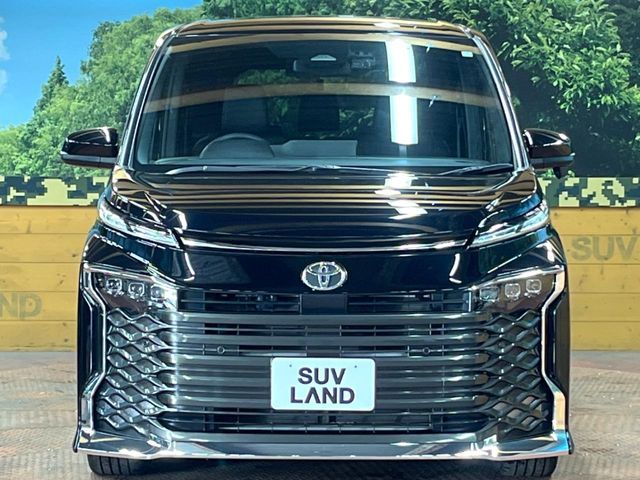 TOYOTA VOXY 2022 Image 31