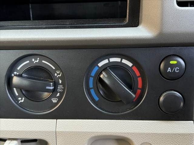 SUZUKI EVERY VAN 2014 Image 31