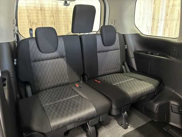 NISSAN SERENA  S-HYBRID 2020 Image 31