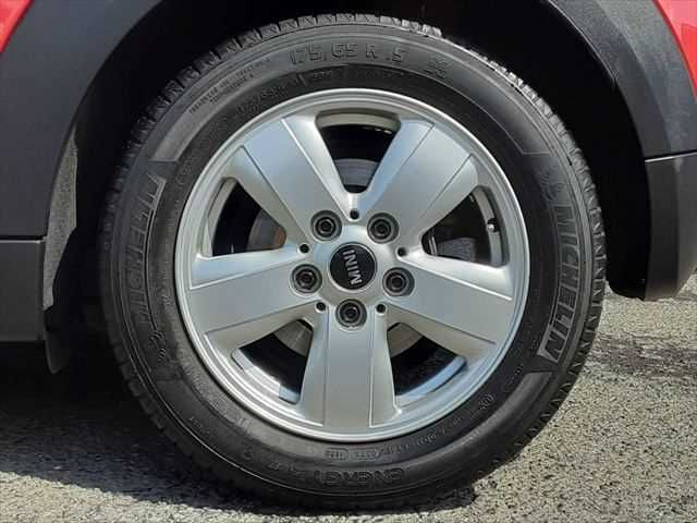 BMW MINI ONE 2015 Image 31