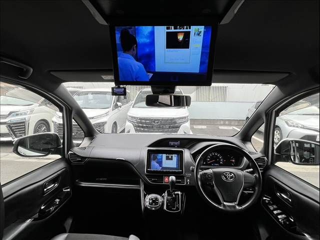 TOYOTA NOAH 2019 Image 31