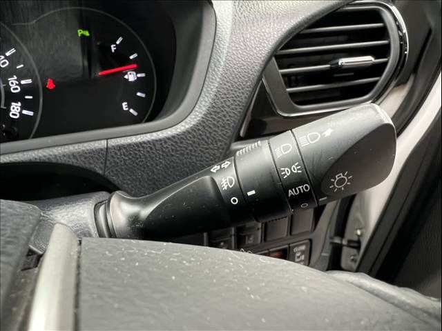 TOYOTA NOAH 2019 Image 31