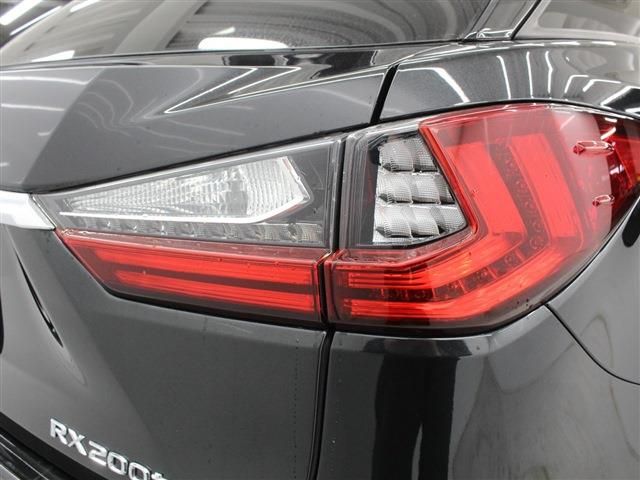 TOYOTA LEXUS RX200T 2017 Image 31