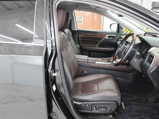 TOYOTA LEXUS RX200T 2017 Image 31