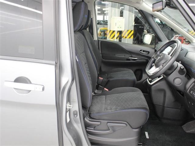 NISSAN SERENA  S-HYBRID 2018 Image 31