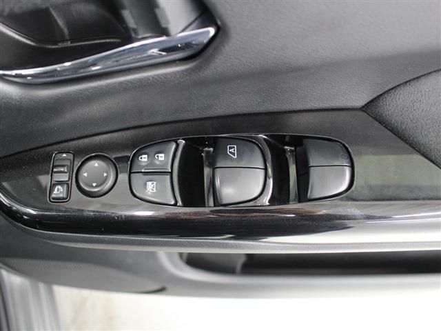 NISSAN SERENA  S-HYBRID 2018 Image 31