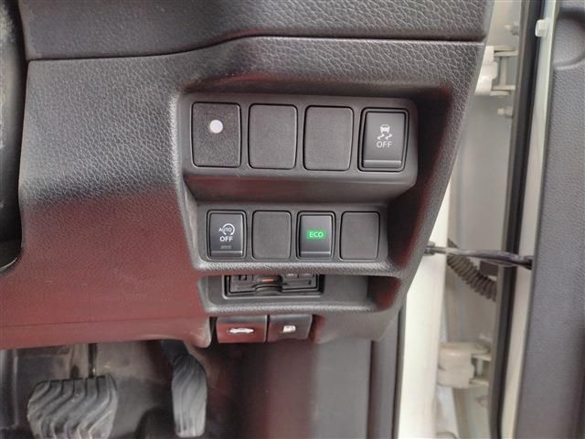 NISSAN X-TRAIL 4WD 2015 Image 31