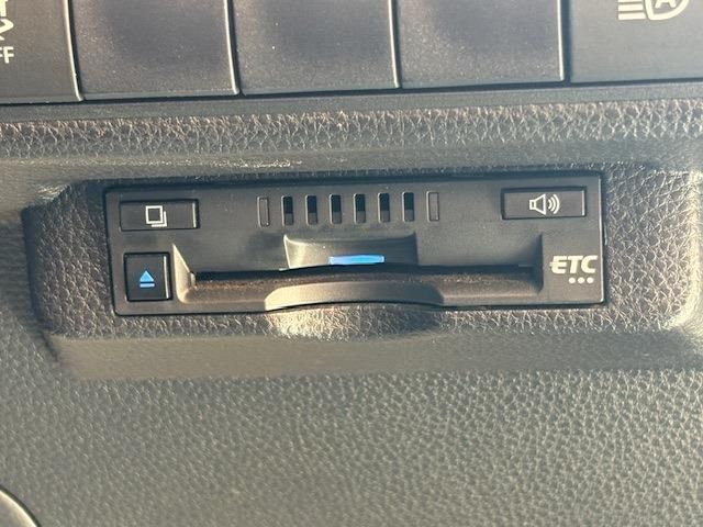 TOYOTA COROLLA SPORT 2019 Image 31