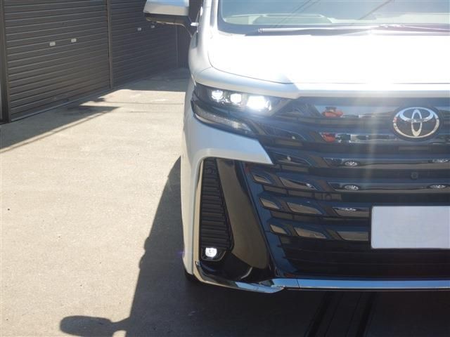 TOYOTA VELLFIRE  HYBRID 2023 Image 31