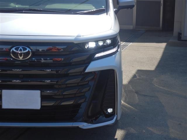 TOYOTA VELLFIRE  HYBRID 2023 Image 31