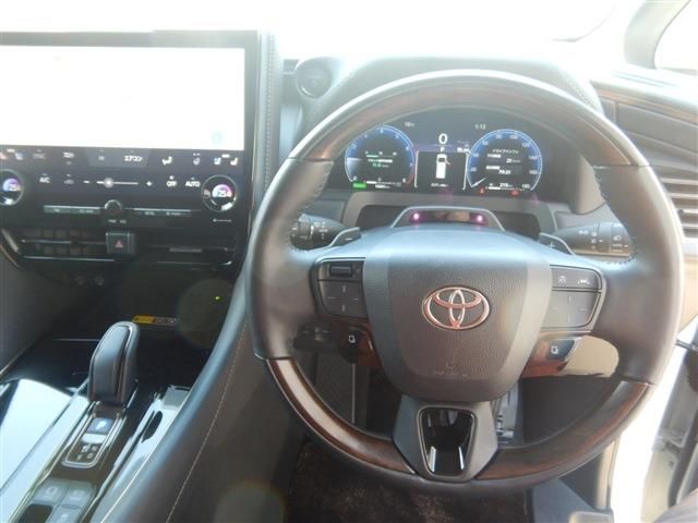 TOYOTA VELLFIRE  HYBRID 2023 Image 31