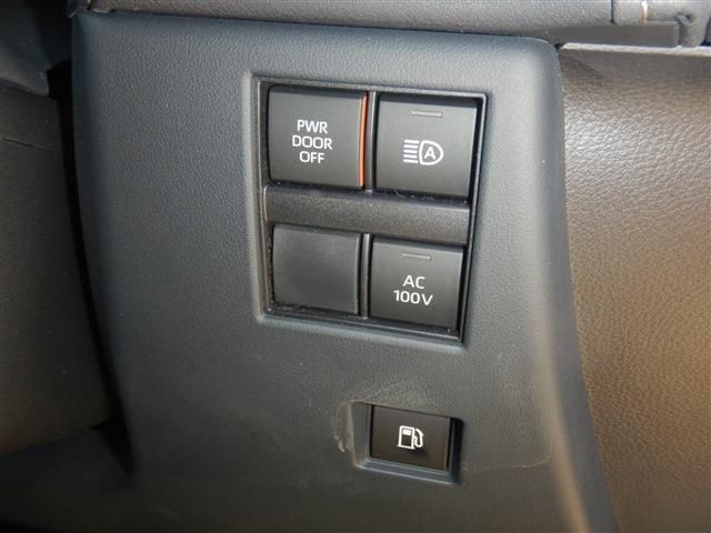 TOYOTA VELLFIRE  HYBRID 2023 Image 31