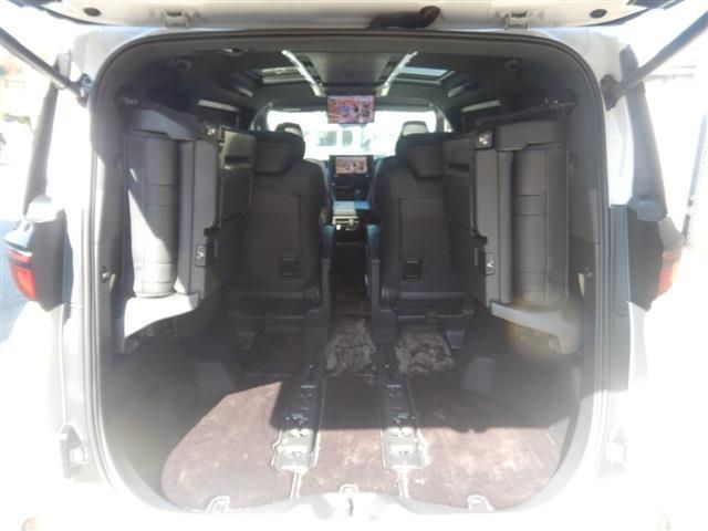 TOYOTA VELLFIRE  HYBRID 2023 Image 31