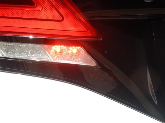 TOYOTA VELLFIRE  HYBRID 2023 Image 31