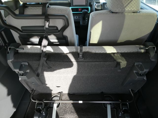 DAIHATSU TANTO 2021 Image 31