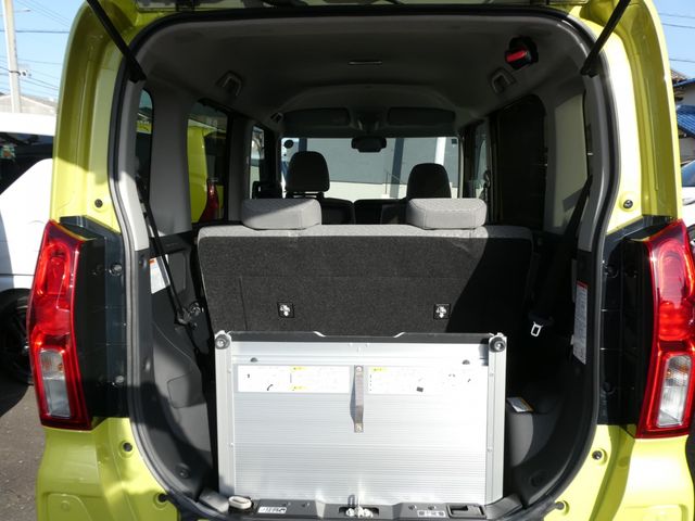 DAIHATSU TANTO 2021 Image 31