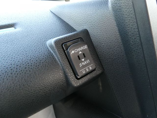 DAIHATSU TANTO 2021 Image 31