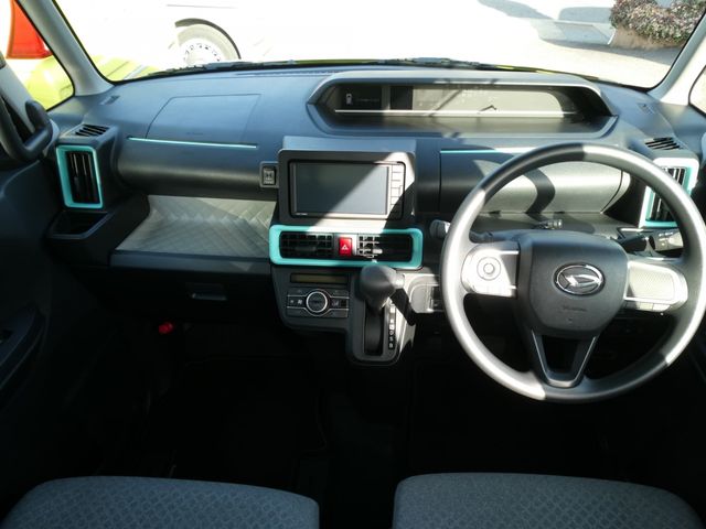 DAIHATSU TANTO 2021 Image 31