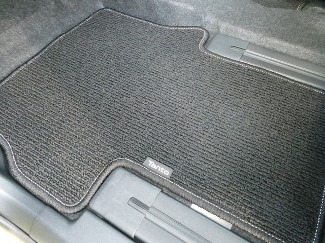 DAIHATSU TANTO 2021 Image 31