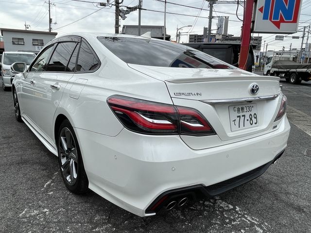 TOYOTA CROWN SEDAN HYBRID 2019 Image 31