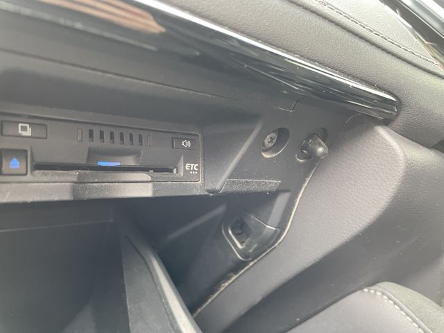 TOYOTA CROWN SEDAN HYBRID 2019 Image 31