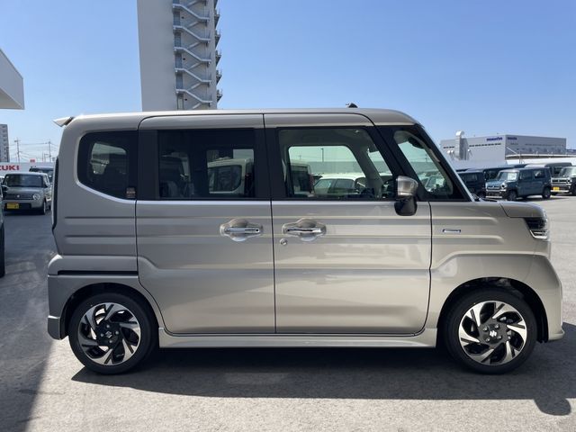 SUZUKI SPACIA CUSTOM 2025 Image 31