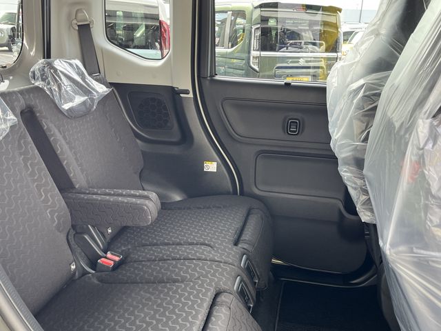 SUZUKI SPACIA GEAR 2024 Image 31