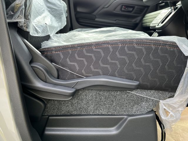 SUZUKI SPACIA GEAR 2024 Image 31