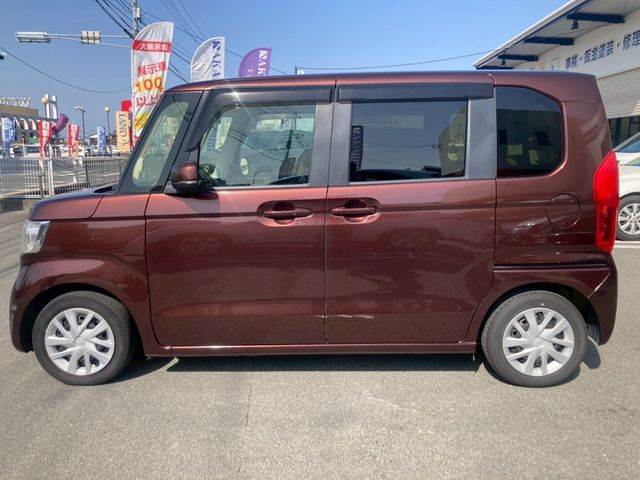 HONDA N BOX 2018 Image 31