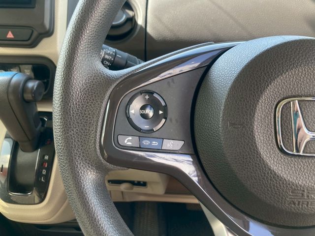 HONDA N BOX 2018 Image 31