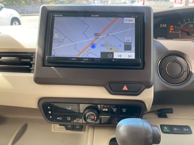 HONDA N BOX 2018 Image 31