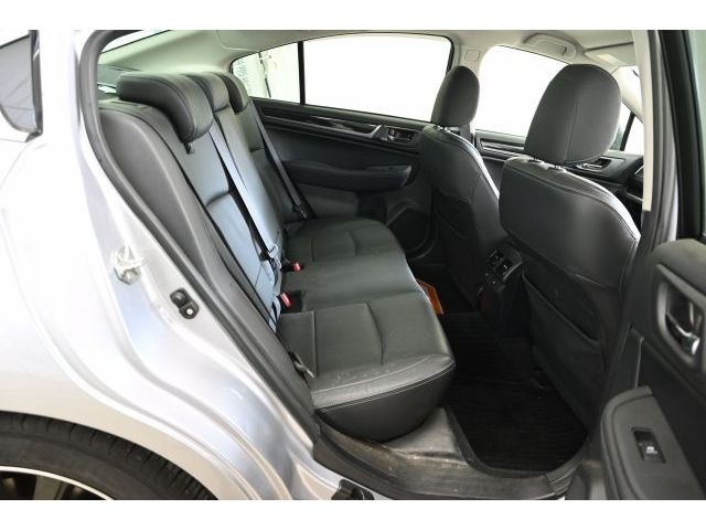 SUBARU LEGACY B4 2015 Image 31