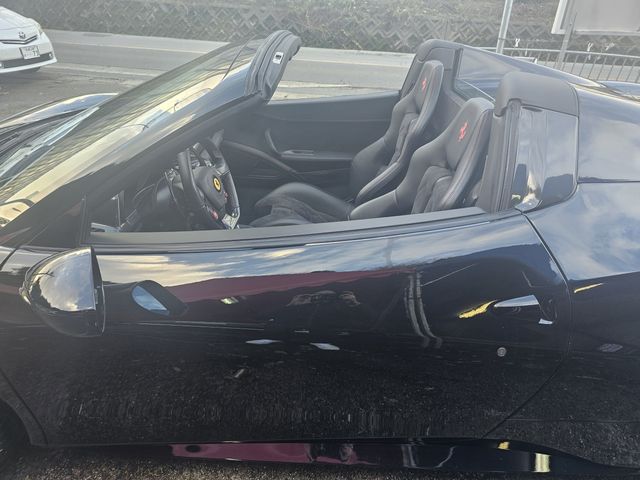 FERRARI 458 SPIDER 2012 Image 31