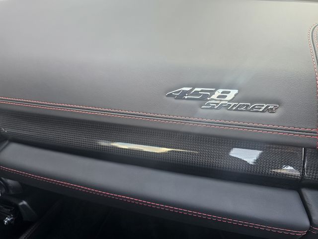 FERRARI 458 SPIDER 2012 Image 31