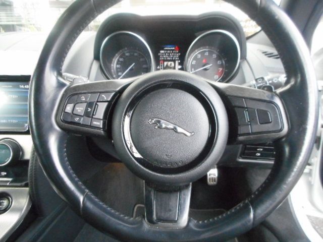 JAGUAR F TYPE COUPE 2015 Image 31