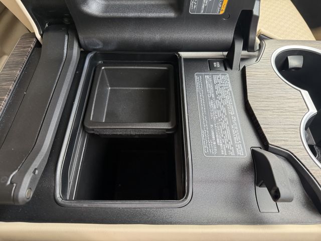 TOYOTA LANDCRUISER WAGON 2023 Image 31