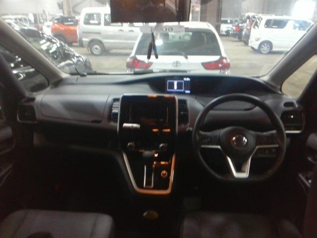 NISSAN SERENA  S-HYBRID 4WD 2019 Image 31