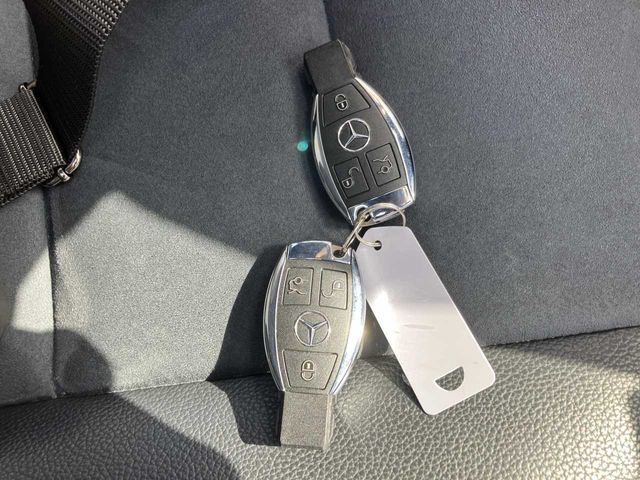 MERCEDES BENZ C CLAS 2014 Image 31