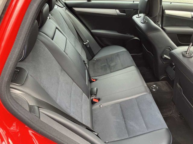 MERCEDES BENZ C CLAS 2014 Image 31