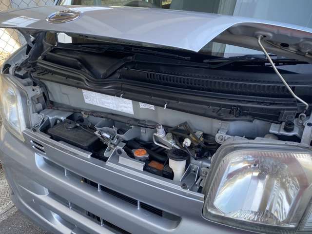 DAIHATSU HIJET DECKVAN 4WD 2014 Image 31