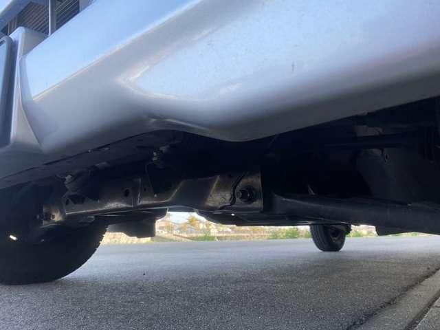 DAIHATSU HIJET DECKVAN 4WD 2014 Image 31