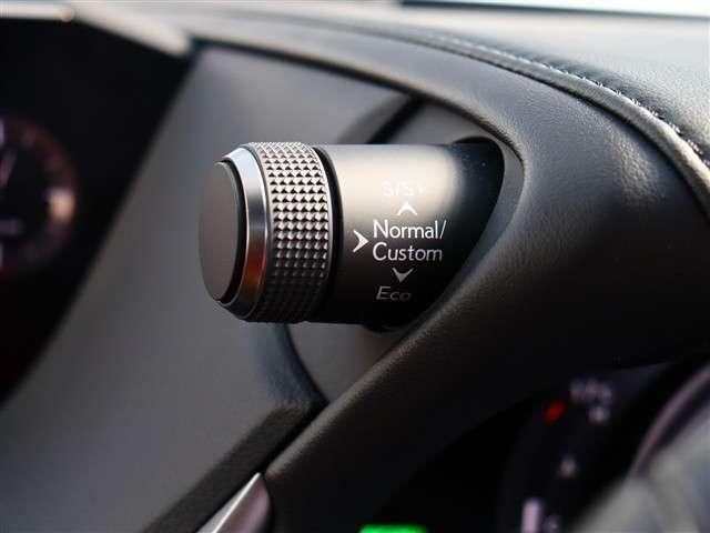 TOYOTA LEXUS ES300H 2019 Image 31