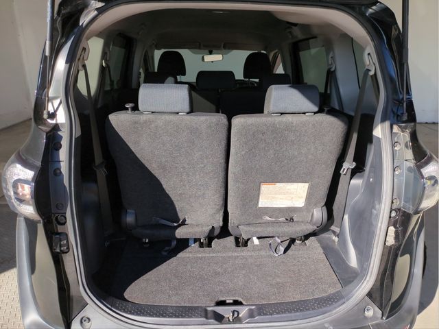 TOYOTA SIENTA 2017 Image 31