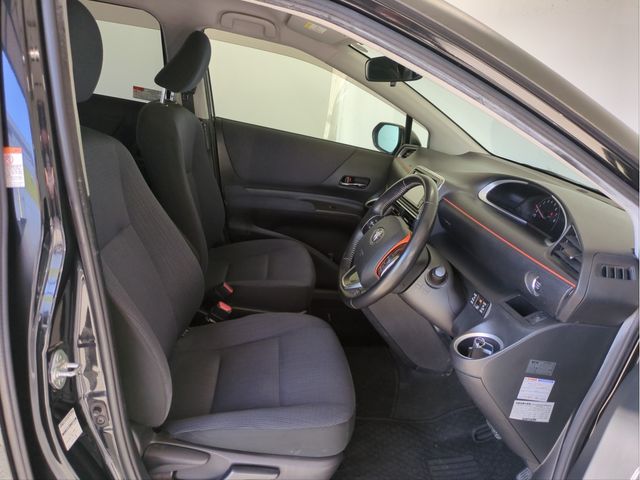 TOYOTA SIENTA 2017 Image 31