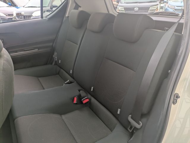 TOYOTA AQUA 2017 Image 31